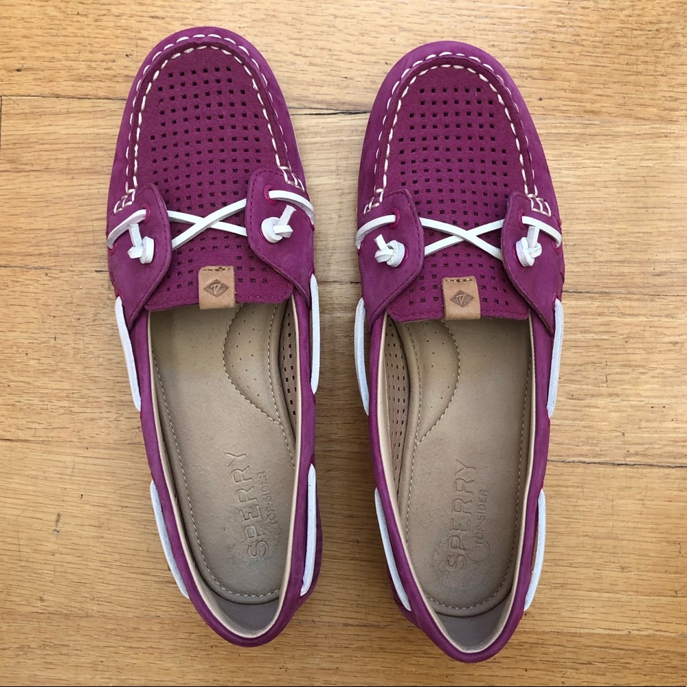 pink suede Sperry Topsiders